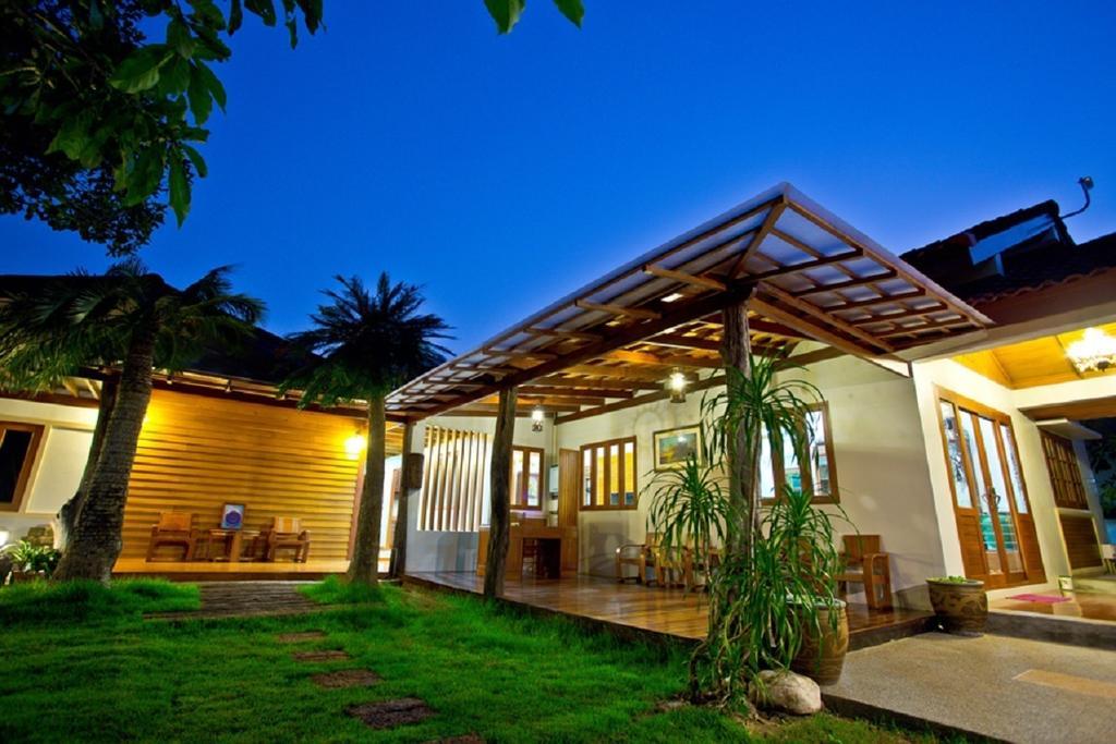 Tree Home Plus Nakhon Si Thammarat Exteriér fotografie