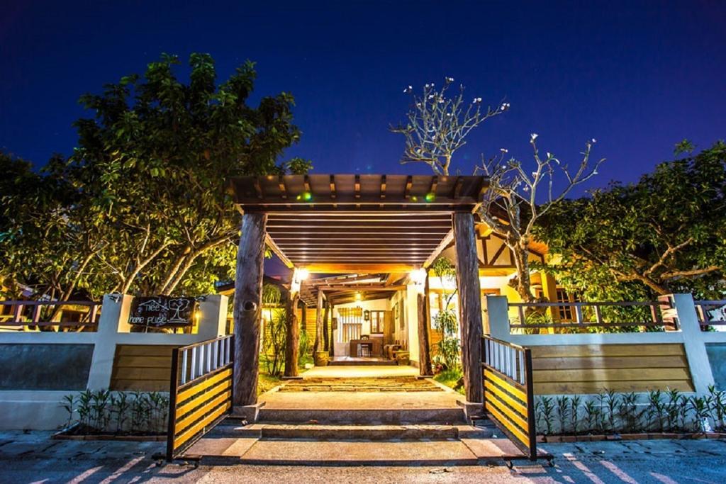 Tree Home Plus Nakhon Si Thammarat Exteriér fotografie